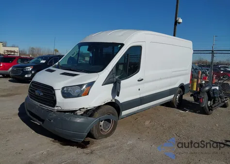 2015 Ford Transit-250 z USA, uszkodzony, nr VIN 1FTYR2CG7FKA81508